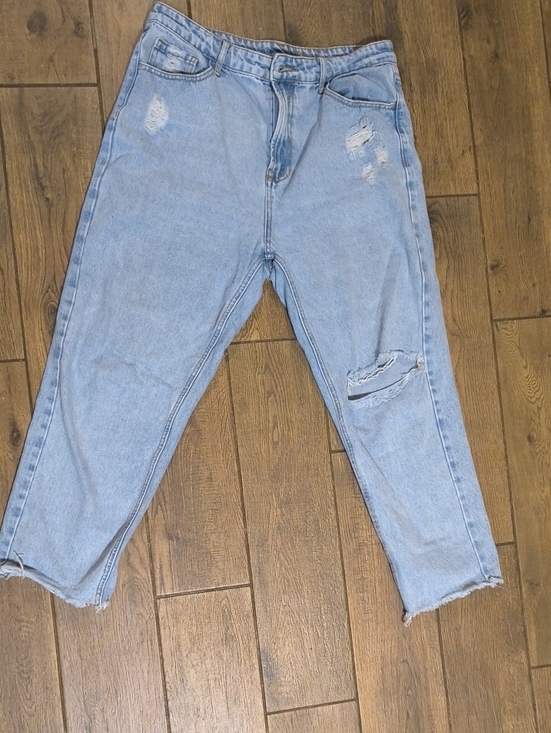 SHEIN Denim - SHEIN Light Wash Distressed Boyfriend Jeans